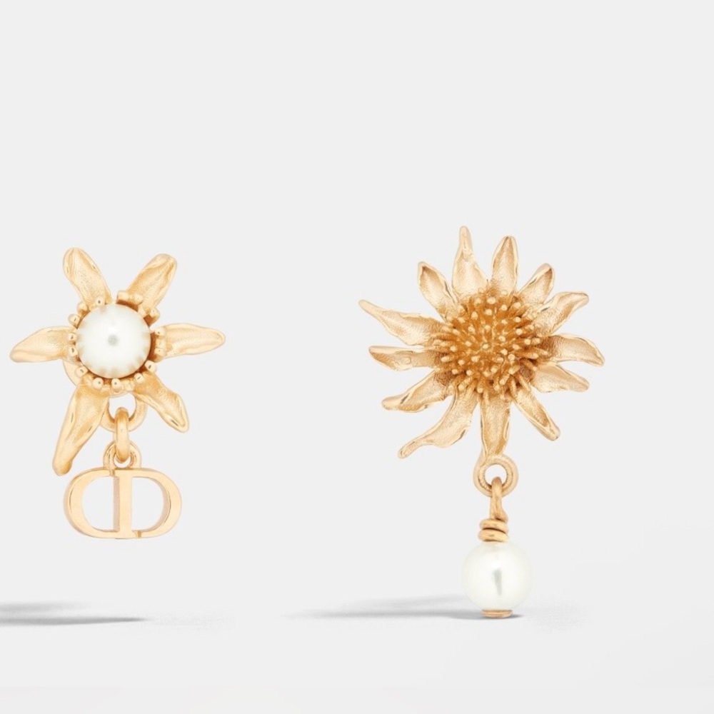DIOR CHARDONS EARRINGS Gold-Finish Metal and White Resin Pearls - Picture 3 of 8
